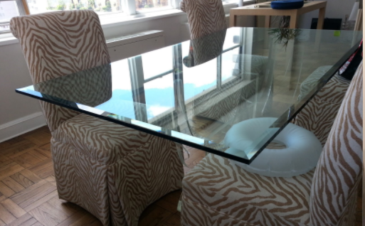 Custom cut glass tabeltop