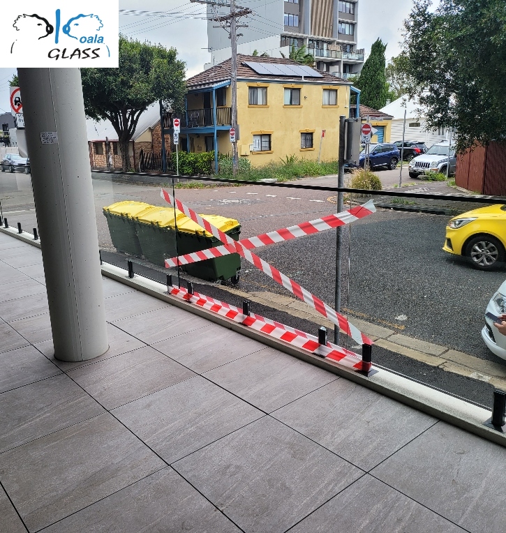 glass balustrade newcastle nsw
